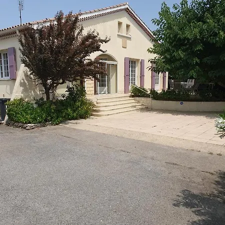 Villa Gesinacris Avec Piscine Camaret-sur-Aigues Exterior foto