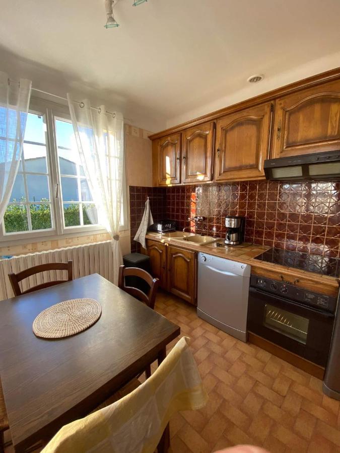 Holiday home Gesinacris Avec Piscine Camaret-sur-Aigues